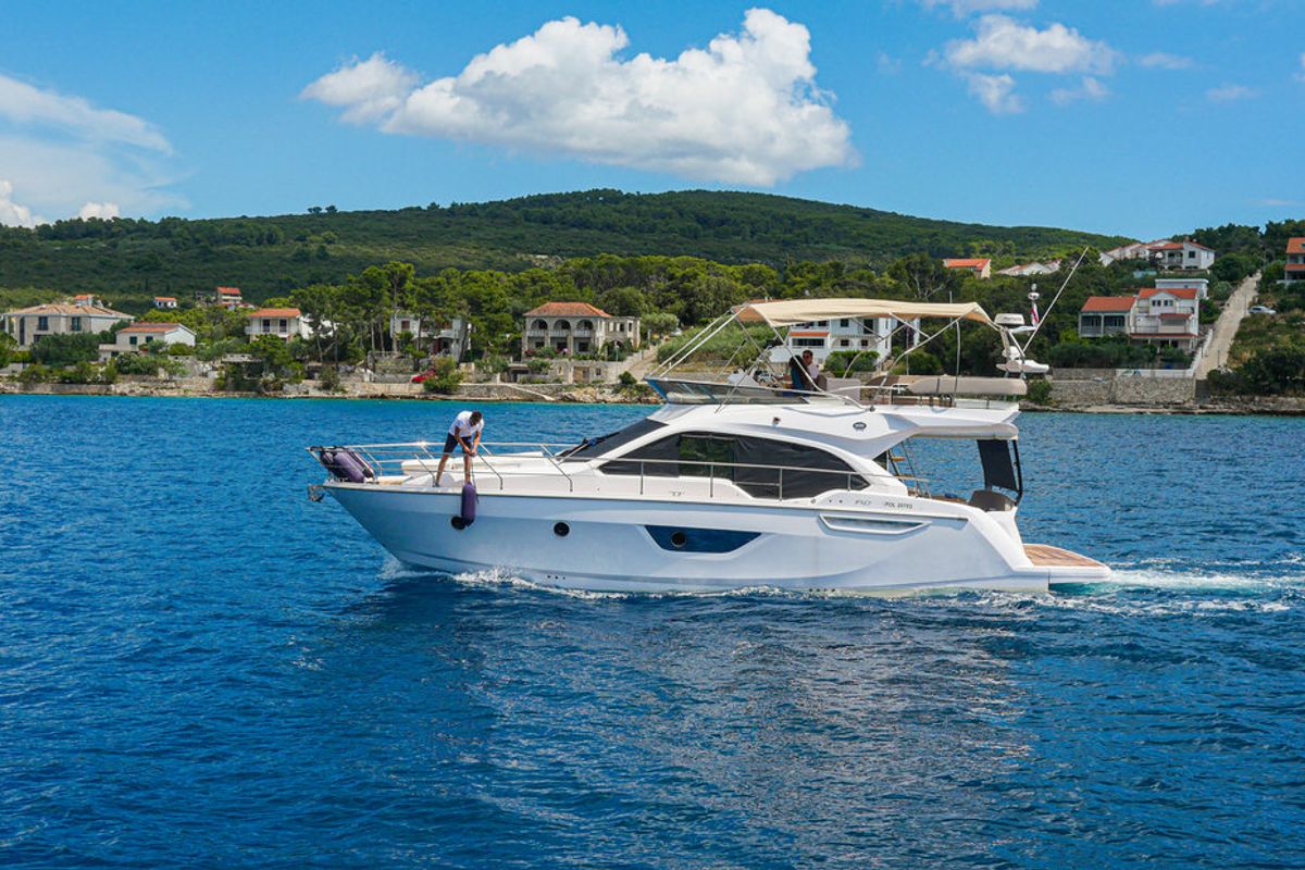 Exterior view of Stardust, a Sessa Marine Sessa Fly 47 yacht at Općina Sukošan, Croatia