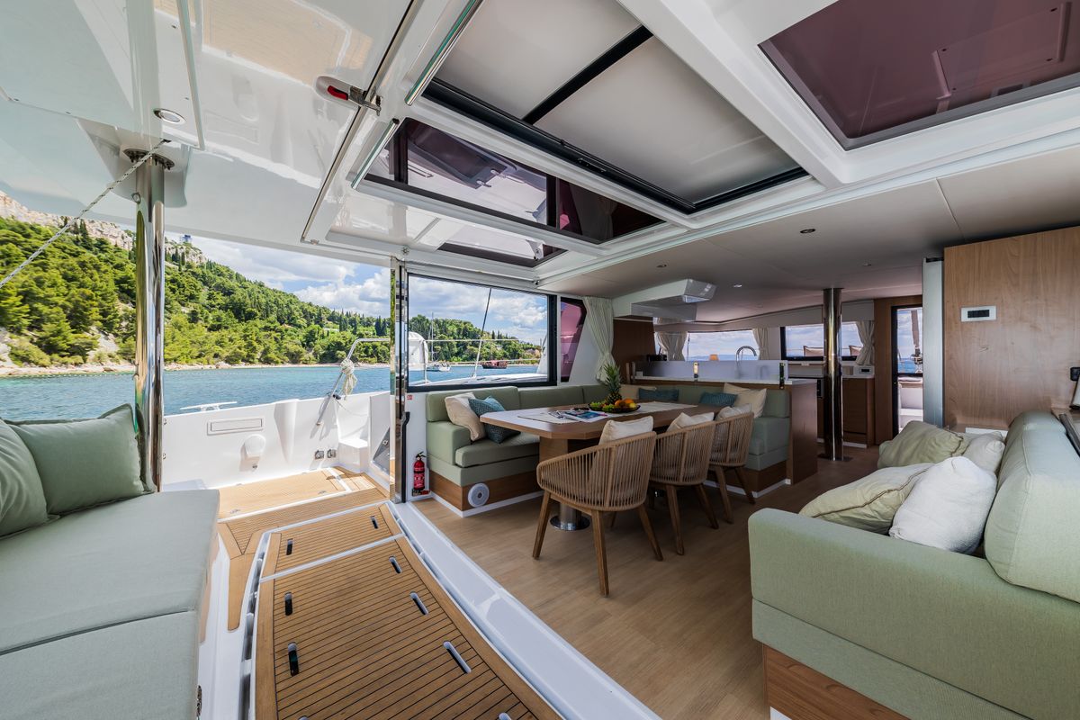 Salon of C'est la vie, a Bali 4.6 catamaran at Grad Kaštela, Croatia
