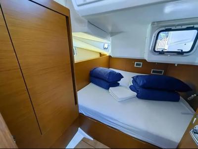 Cabin on AF-SO440N, a Jeanneau Sun Odyssey 440 sailboat at Athens, Greece