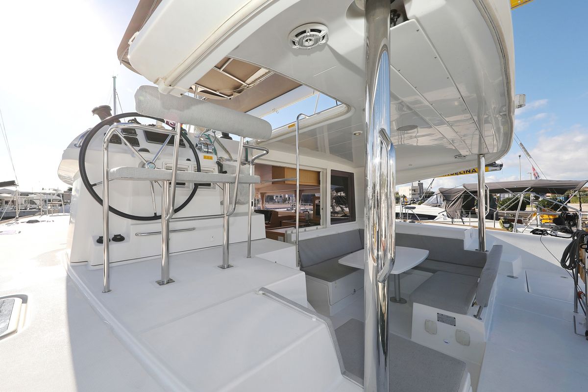 Deck of Maja V, a Lagoon 400 S2 catamaran at Općina Sveti Filip i Jakov, Croatia