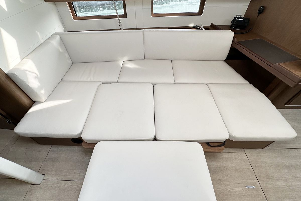 Salon of Sophia, a Beneteau Oceanis 46.1 sailboat at Palma de Mallorca, Spain