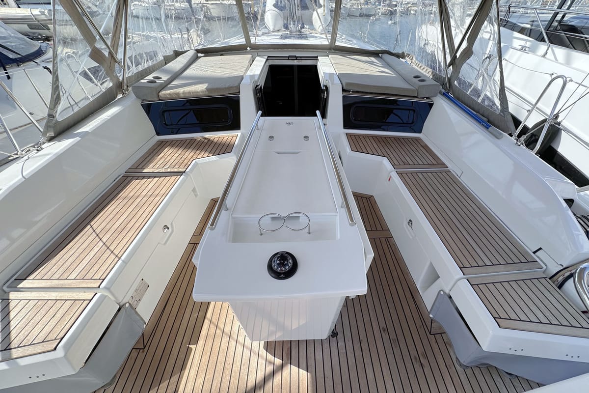 Deck of Sophia, a Beneteau Oceanis 46.1 sailboat at Palma de Mallorca, Spain