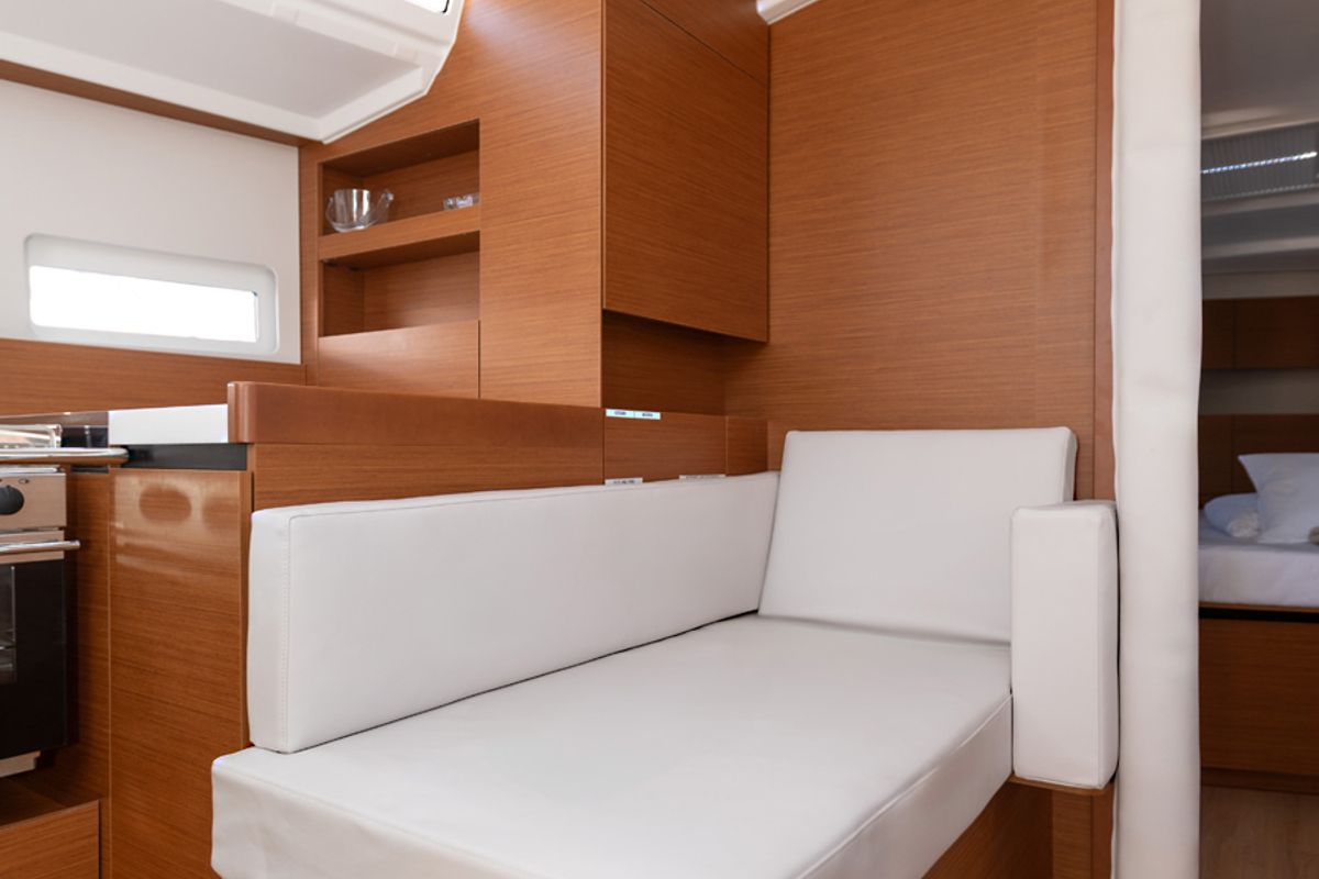 Salon of Oliver, a Jeanneau Sun Odyssey 410 sailboat at Primošten, Croatia