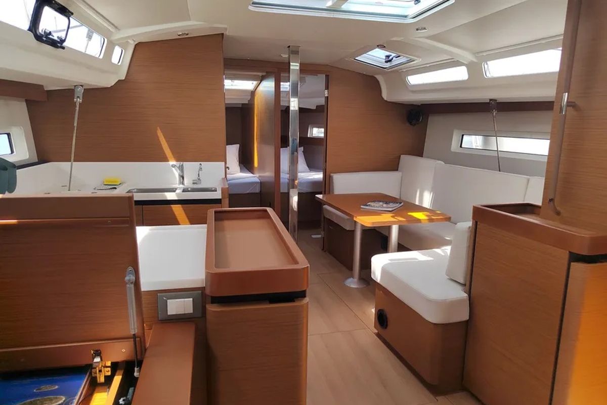Salon of Ares, a Jeanneau Sun Odyssey 440 sailboat at Grad Pula, Croatia