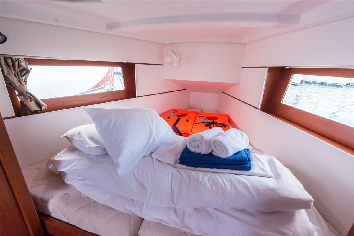 Cabin on Argo, a Beneteau Oceanis 35.1 sailboat at Split, Croatia