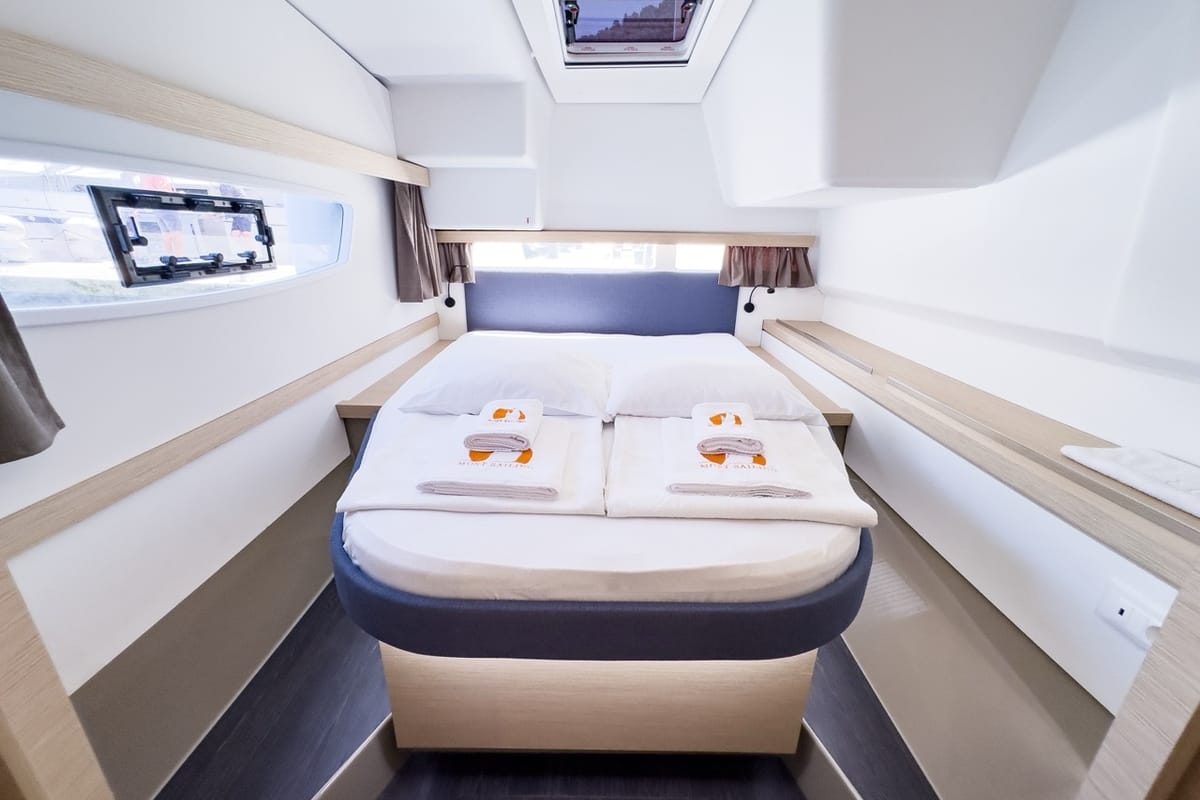 Cabin on Portofino, a Fountaine Pajot Isla 40 catamaran at Fethiye, Turkey