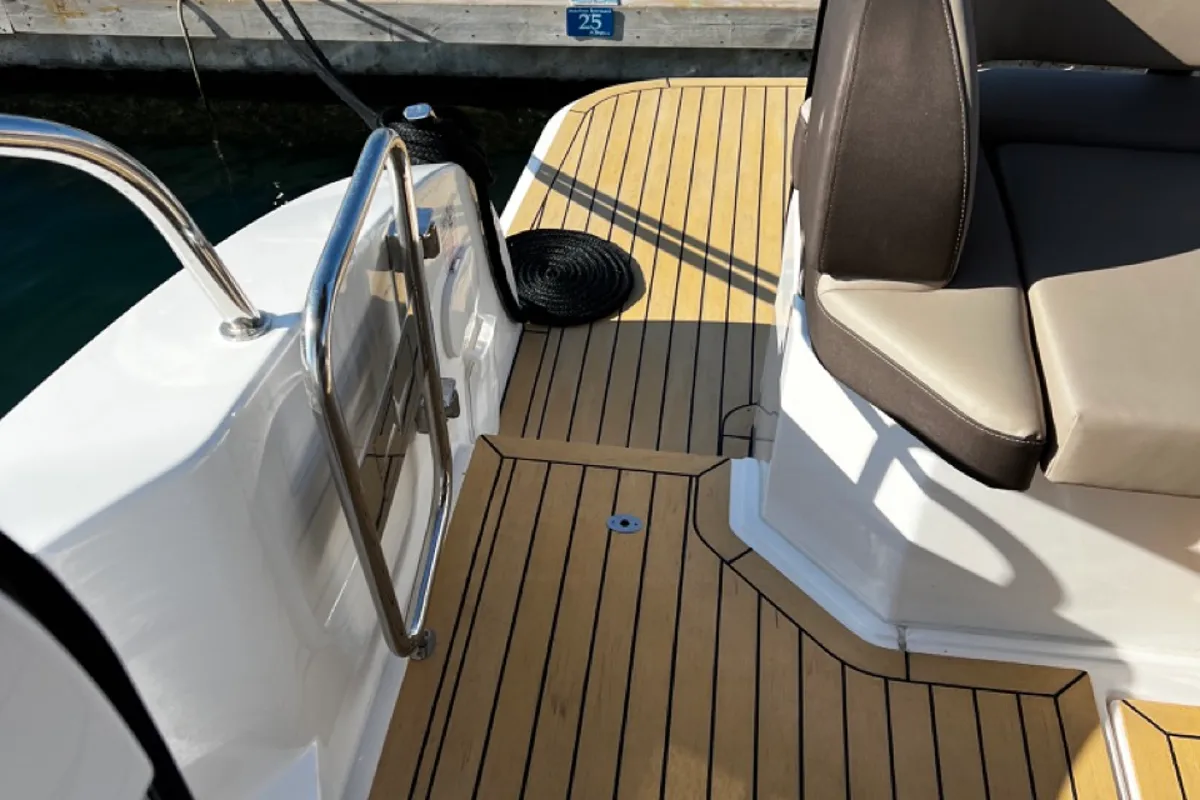 Deck of Rio, a Bavaria 33 Sport HT motorboat at Grad Biograd na Moru, Croatia