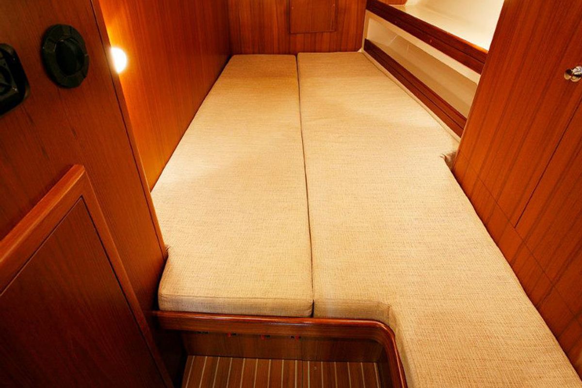 Cabin on Parte II, a Ocean Star 51.2 sailboat at Athens, Greece