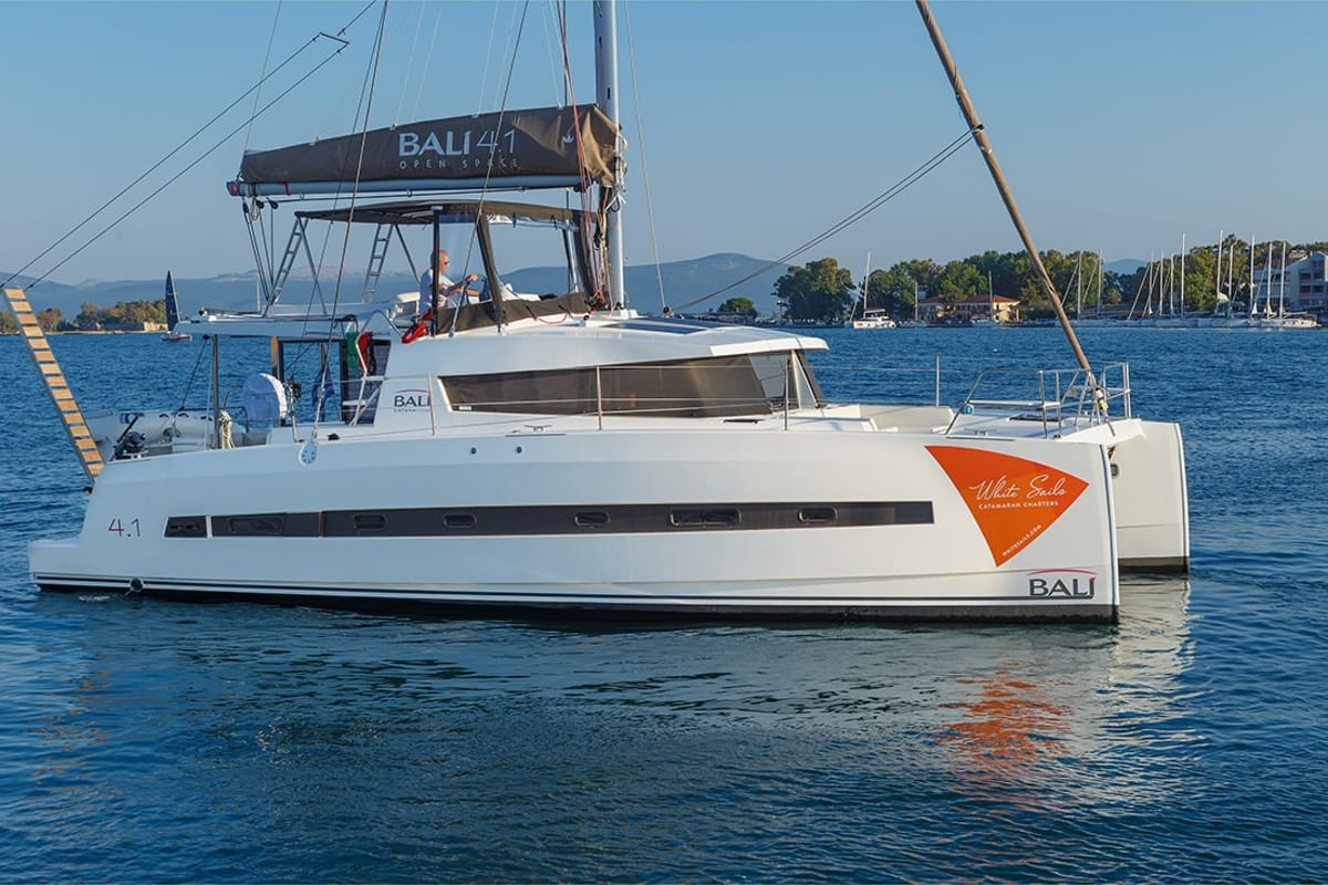 Exterior view of Paspartu, a Bali 4.1 catamaran at Municipal Unit of Anaktorio, Greece
