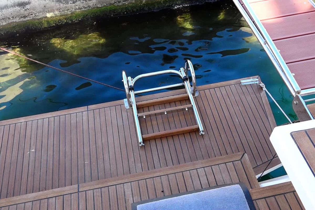 Deck of Cookie, a Beneteau Oceanis 46.1 sailboat at Preveza, Greece