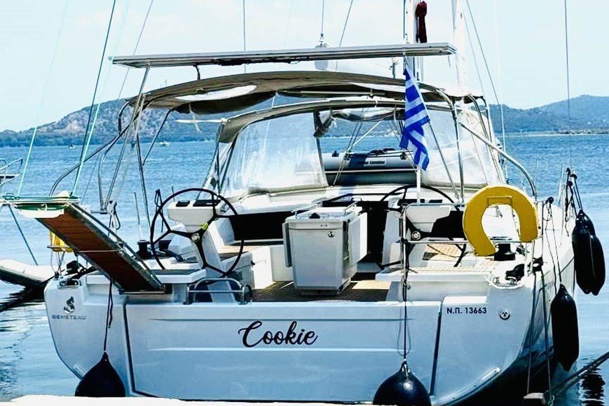 Exterior view of Cookie, a Beneteau Oceanis 46.1 sailboat at Preveza, Greece