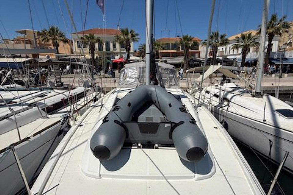 Deck of Cookie, a Beneteau Oceanis 46.1 sailboat at Preveza, Greece