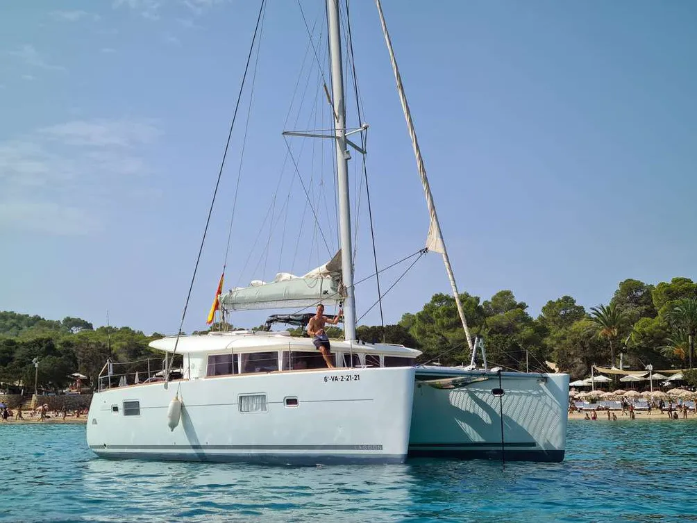 Exterior view of Mia, a Lagoon 400 catamaran at Valencia, Spain