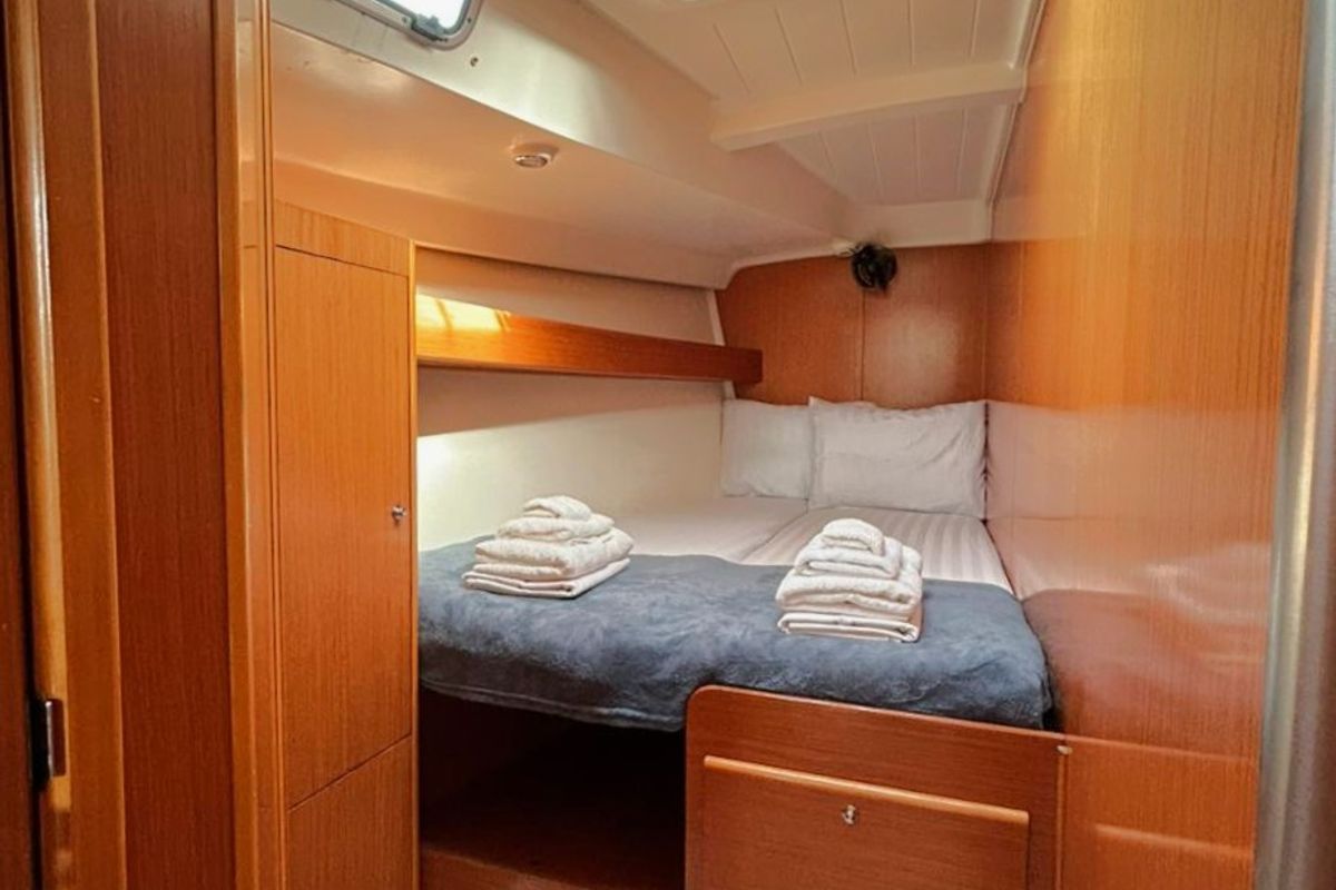 Fairy, a Beneteau Cyclades 50.5 sailboat at Athens, Greece
