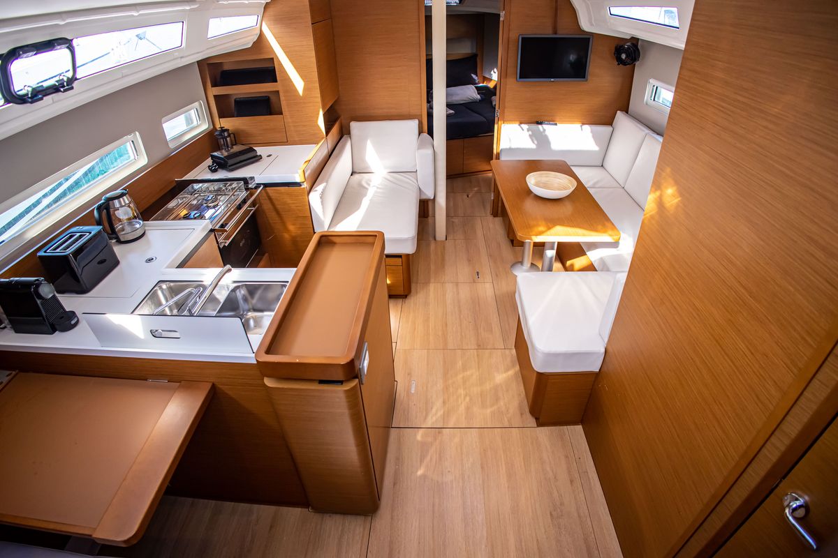 Salon of Psi Octantis, a Jeanneau Sun Odyssey 410 sailboat at Preveza, Greece