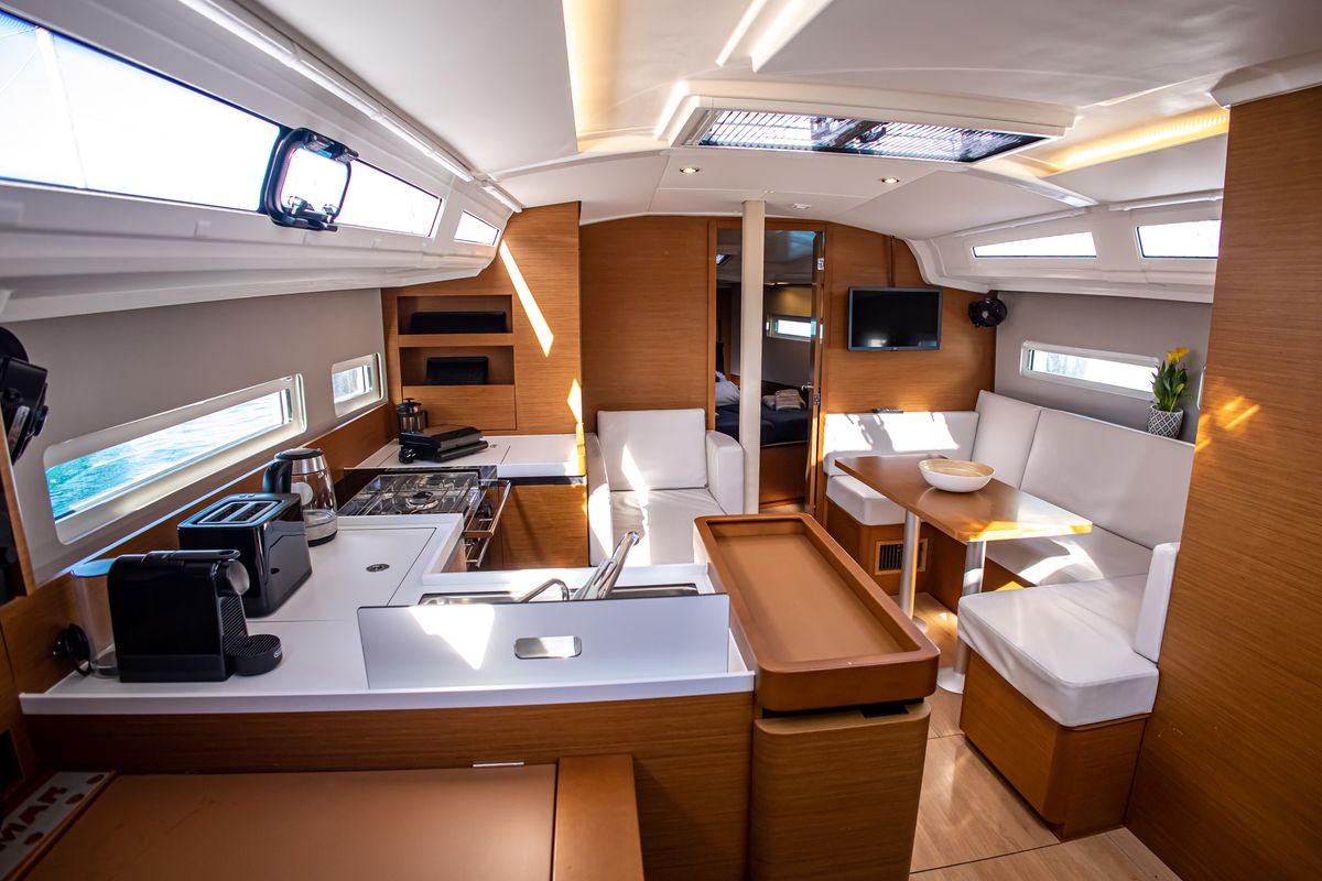 Salon of Psi Octantis, a Jeanneau Sun Odyssey 410 sailboat at Preveza, Greece