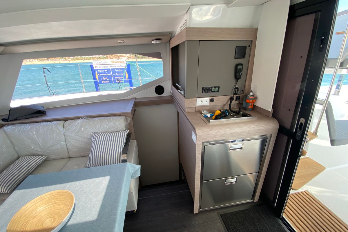 Salon of Foutaine Pajot Isla 40, a Fountaine Pajot Isla 40 catamaran at Portimão, Portugal