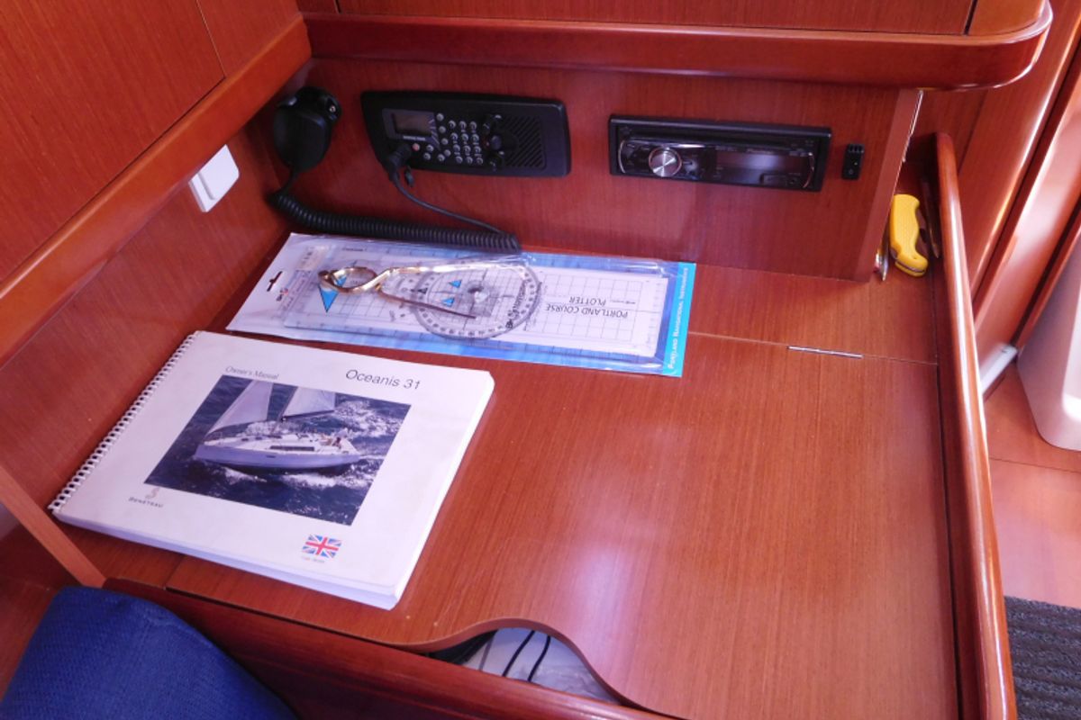 Alibi, a Beneteau Oceanis 31 sailboat at Poole, United Kingdom