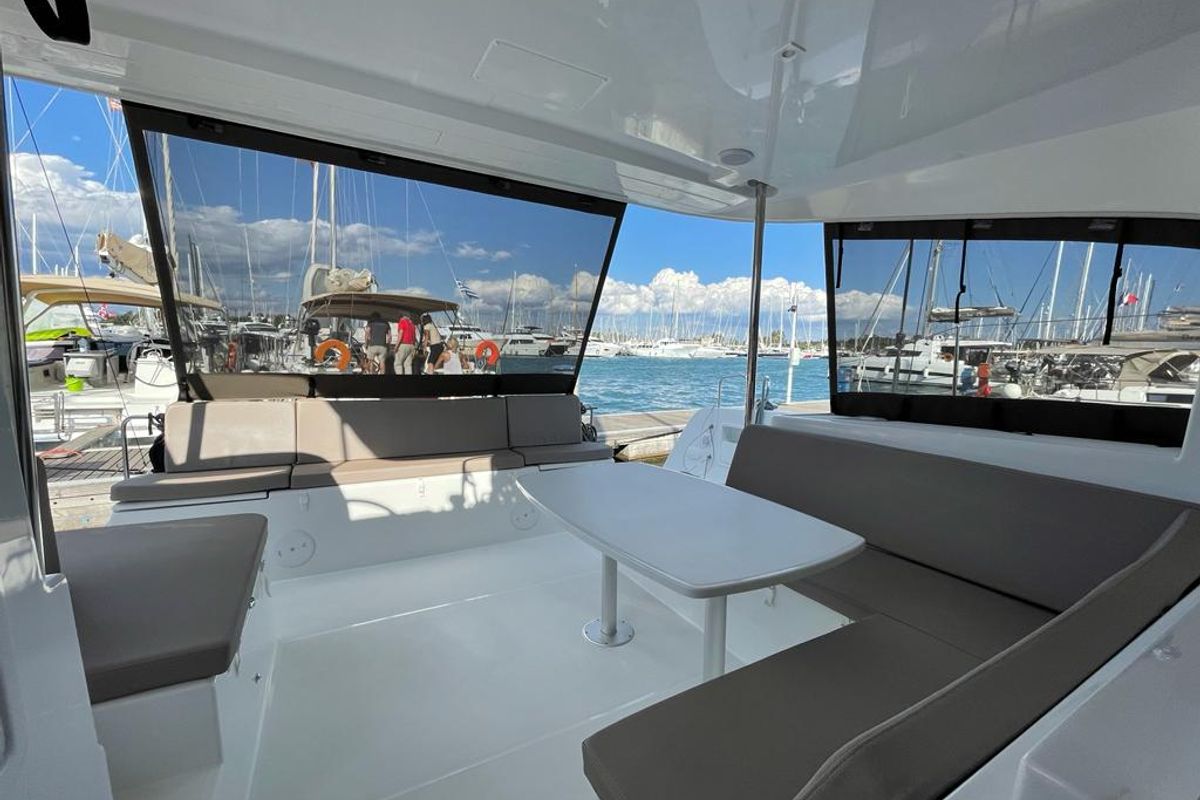 Deck of Fratelli, a Lagoon 40 catamaran at Kontokali, Greece
