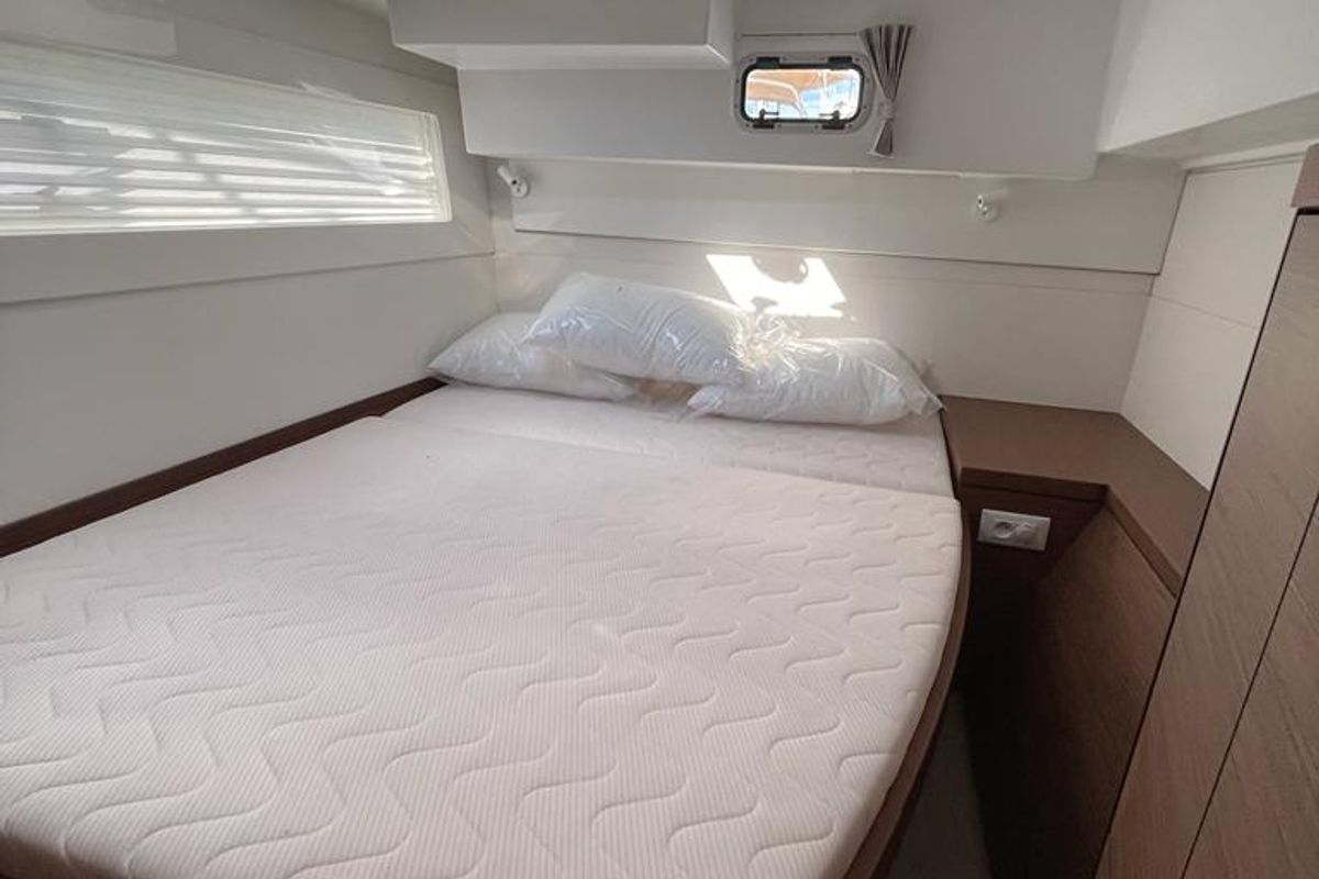 Cabin on Fratelli, a Lagoon 40 catamaran at Kontokali, Greece