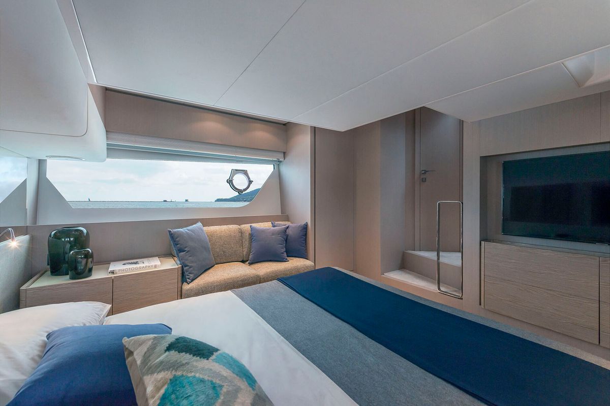 Cabin on Alabdulla, a Ferretti Yachts 500 yacht at Općina Sukošan, Croatia