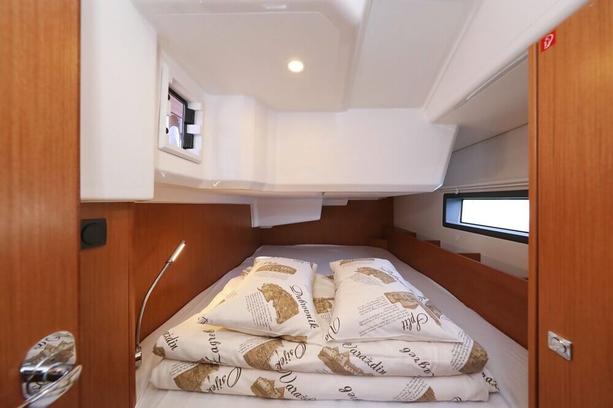 Cabin on Blue Note, a Bavaria C38 sailboat at Grad Biograd na Moru, Croatia