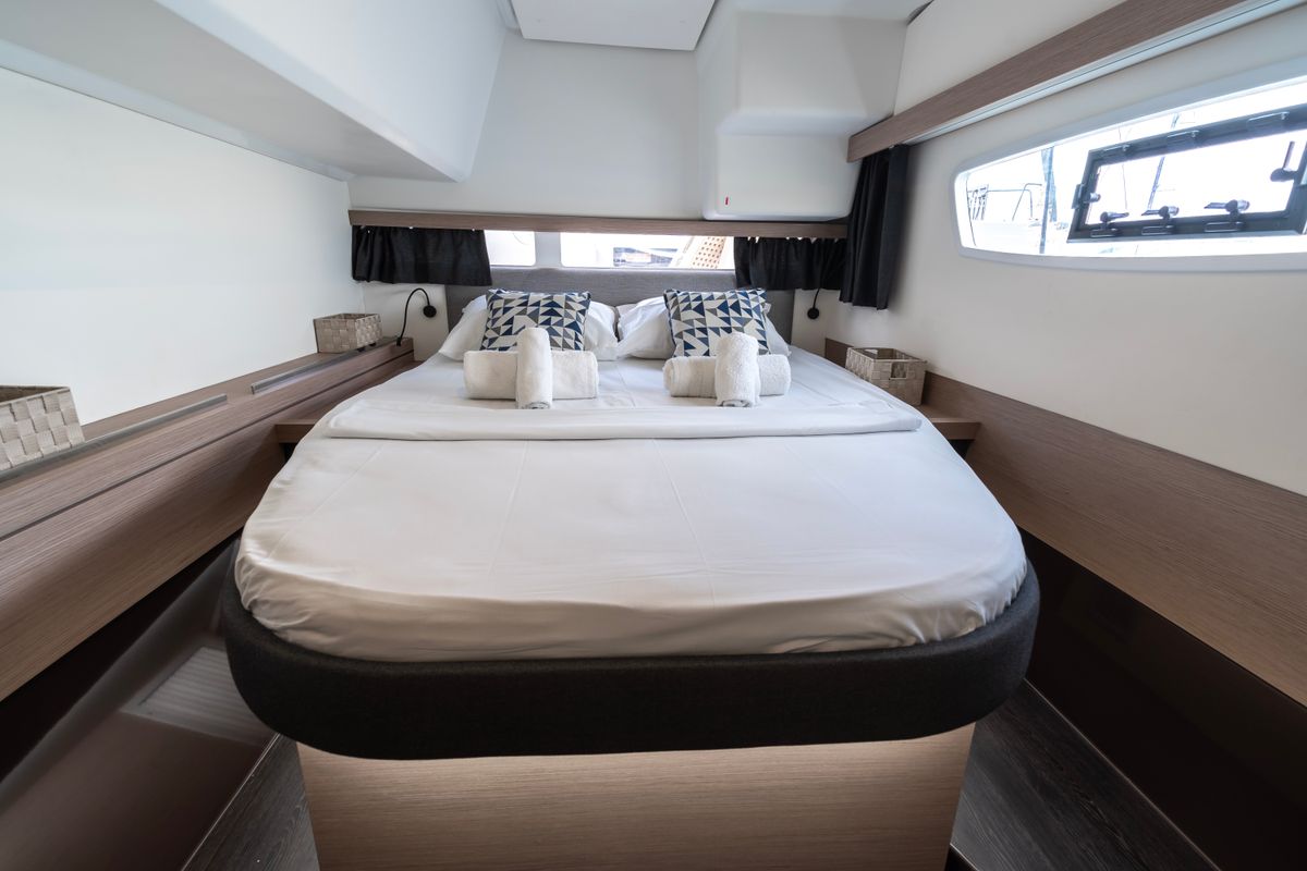 Cabin on Carpe Vitam, a Fountaine Pajot Isla 40 catamaran at Lavreotiki Municipal Unit, Greece