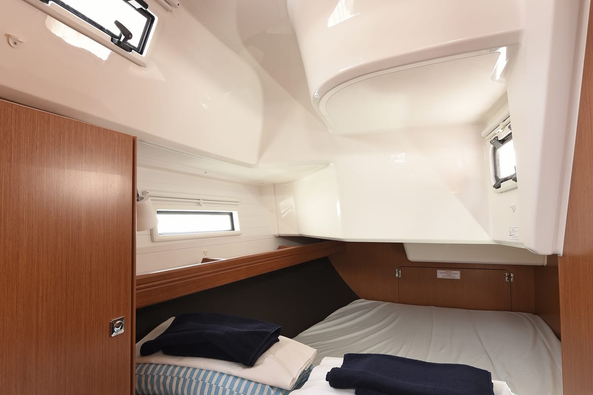 Cabin on Nancy, a Bavaria Cruiser 37 sailboat at Dubrovnik, Croatia