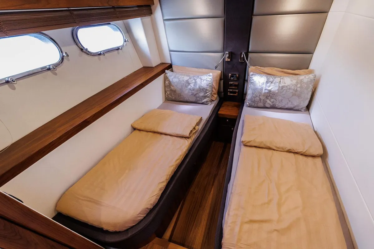 Cabin on 2 Drunk, a Sunseeker Manhattan 63 yacht at Seget Donji, Croatia