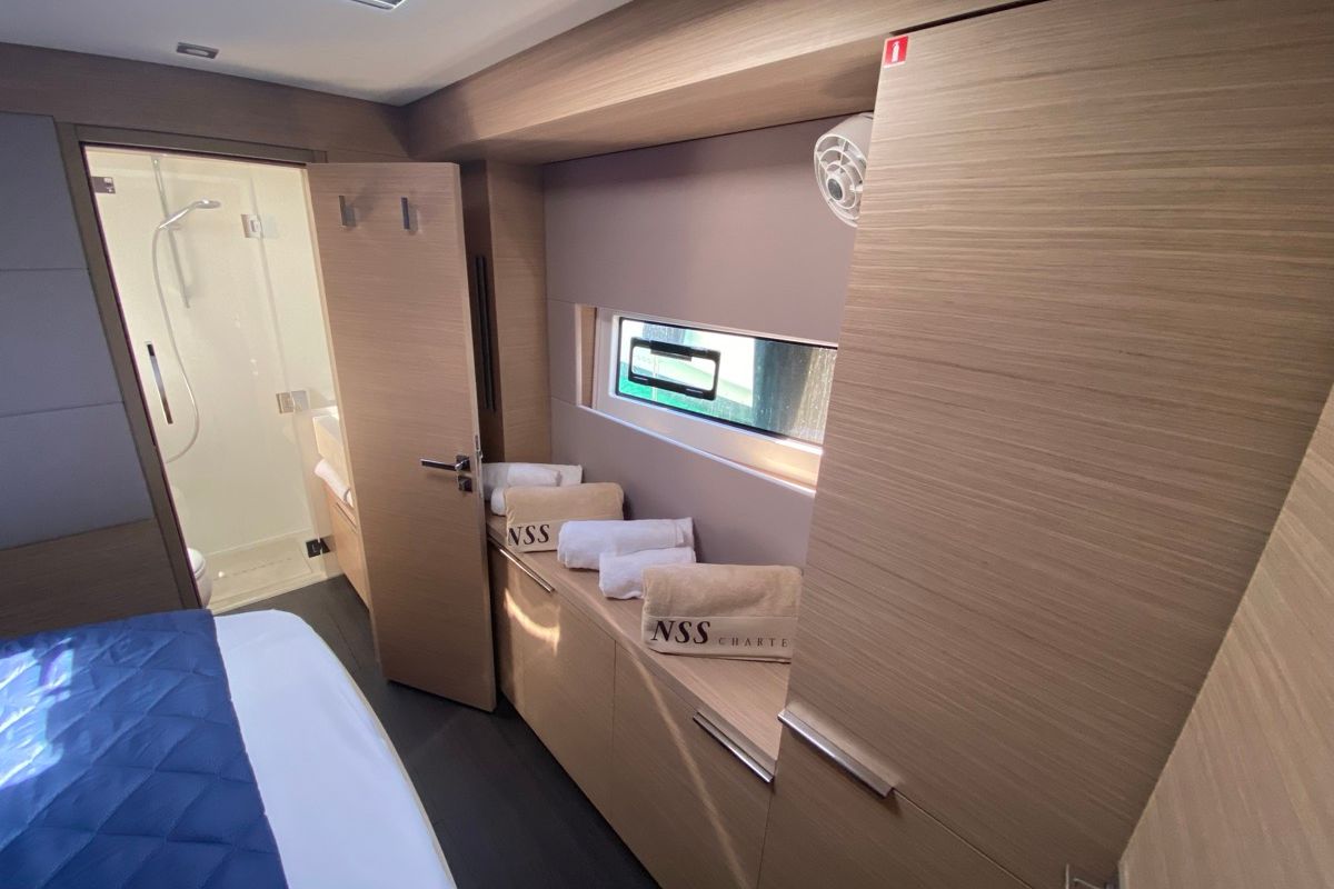Cabin on The Moon (MAR), a Lagoon 55 catamaran at Alameda, United States