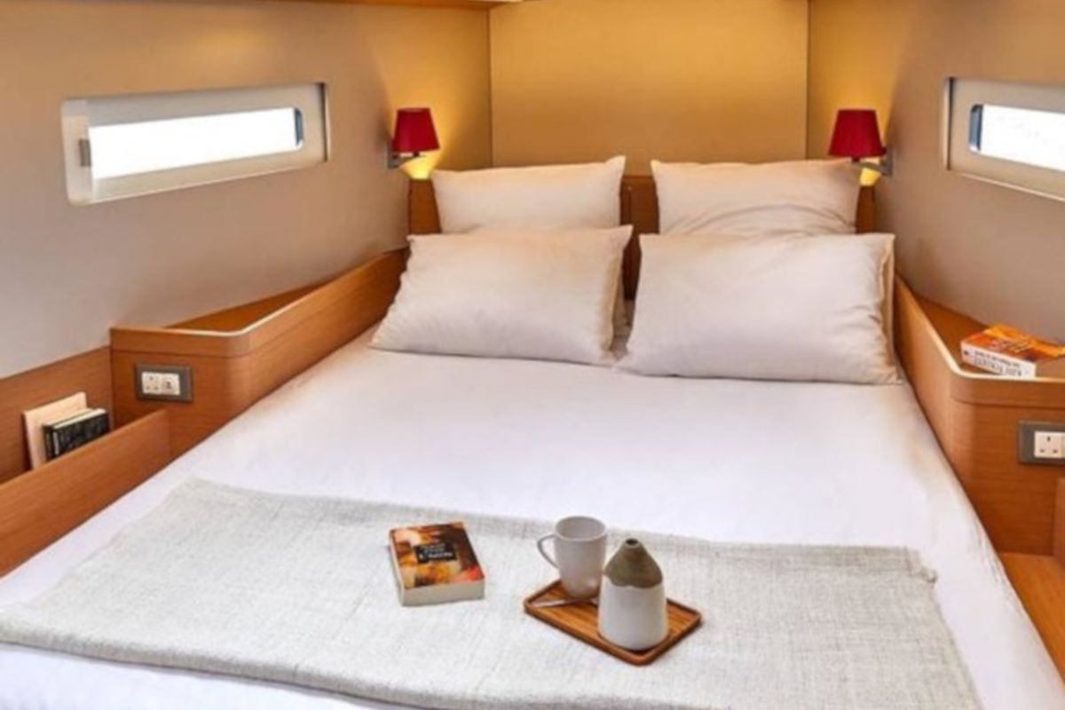 Cabin on Chimera, a Jeanneau Sun Odyssey 410 sailboat at Municipal Unit of Lefkada, Greece