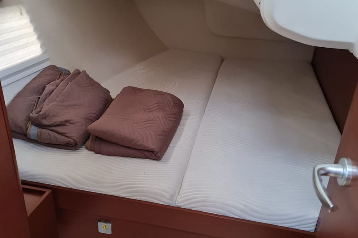 Cabin on Mystique, a Hanse Yachts Hanse 418 sailboat at Municipal Unit of Ellomenos, Greece