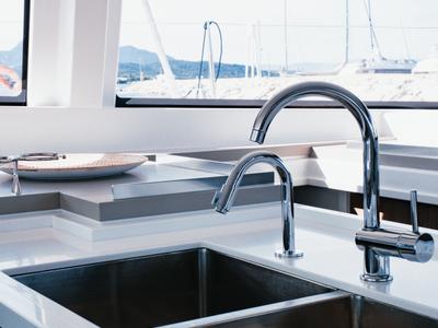Galley of Alfa.bm2, a Bali 5.4 catamaran at Tonnarella, Italy