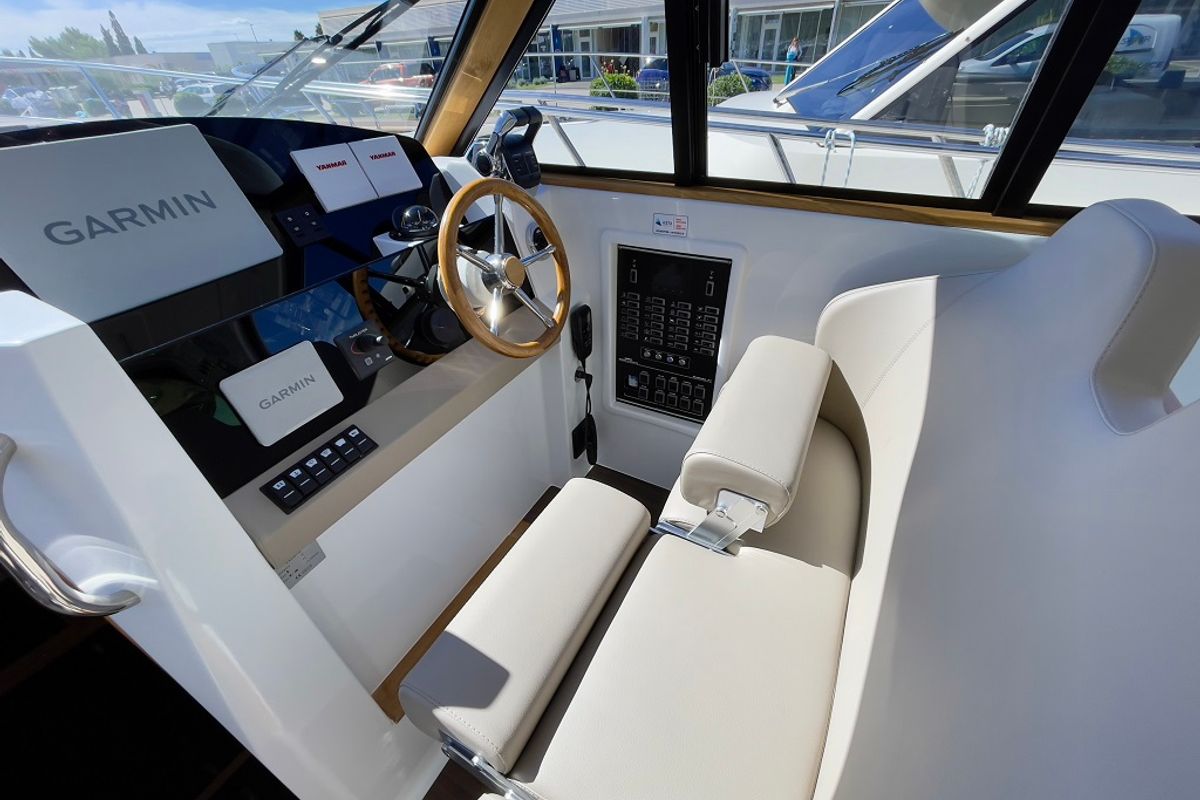 Cockpit of Baby Blue, a SAS - Vektor Adriana 44 FLY yacht at Općina Sukošan, Croatia