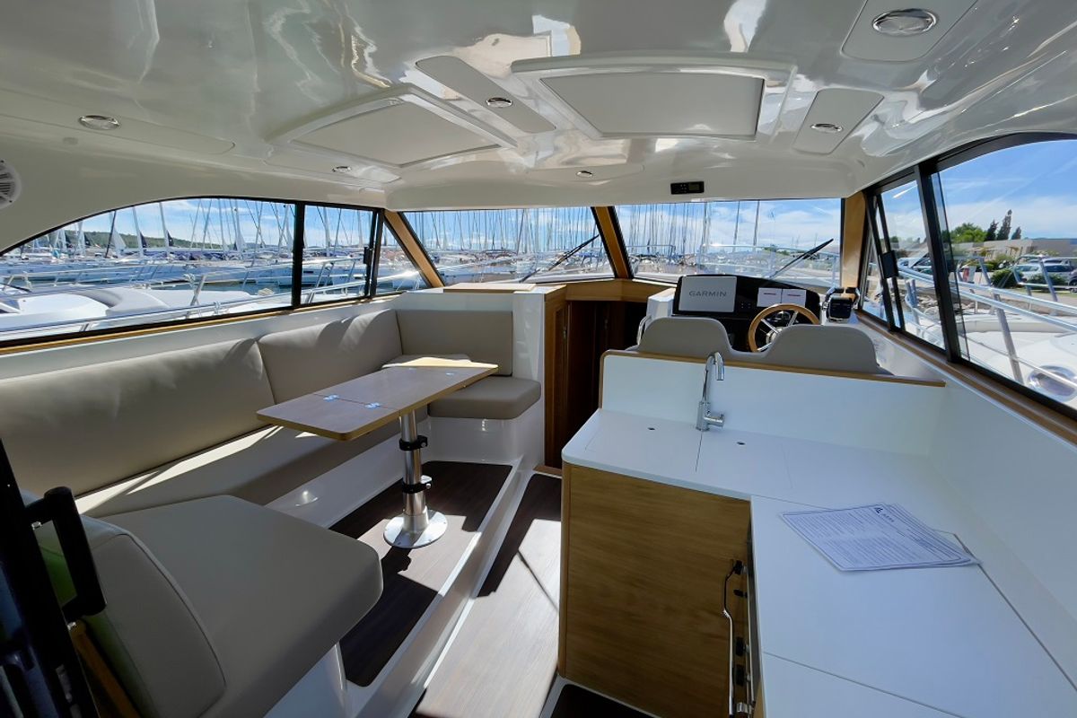 Cabin on Baby Blue, a SAS - Vektor Adriana 44 FLY yacht at Općina Sukošan, Croatia