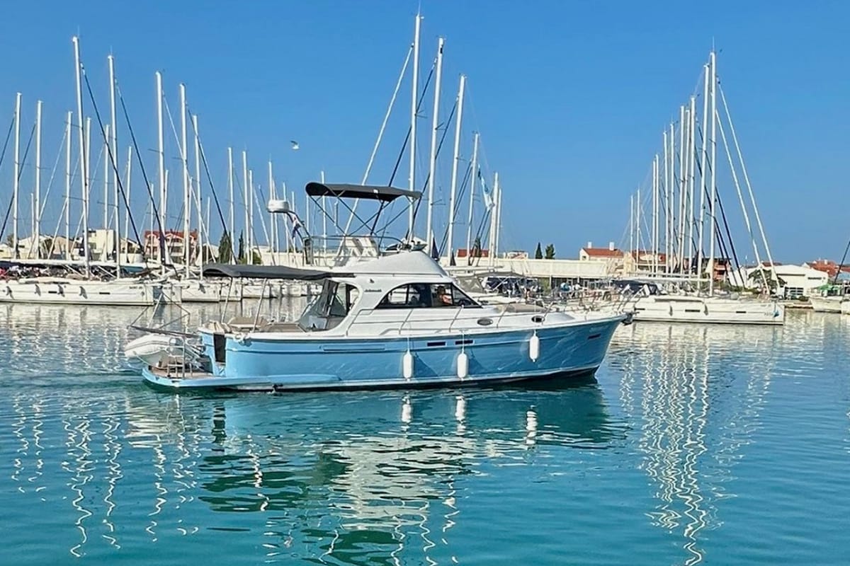 Exterior view of Baby Blue, a SAS - Vektor Adriana 44 FLY yacht at Općina Sukošan, Croatia