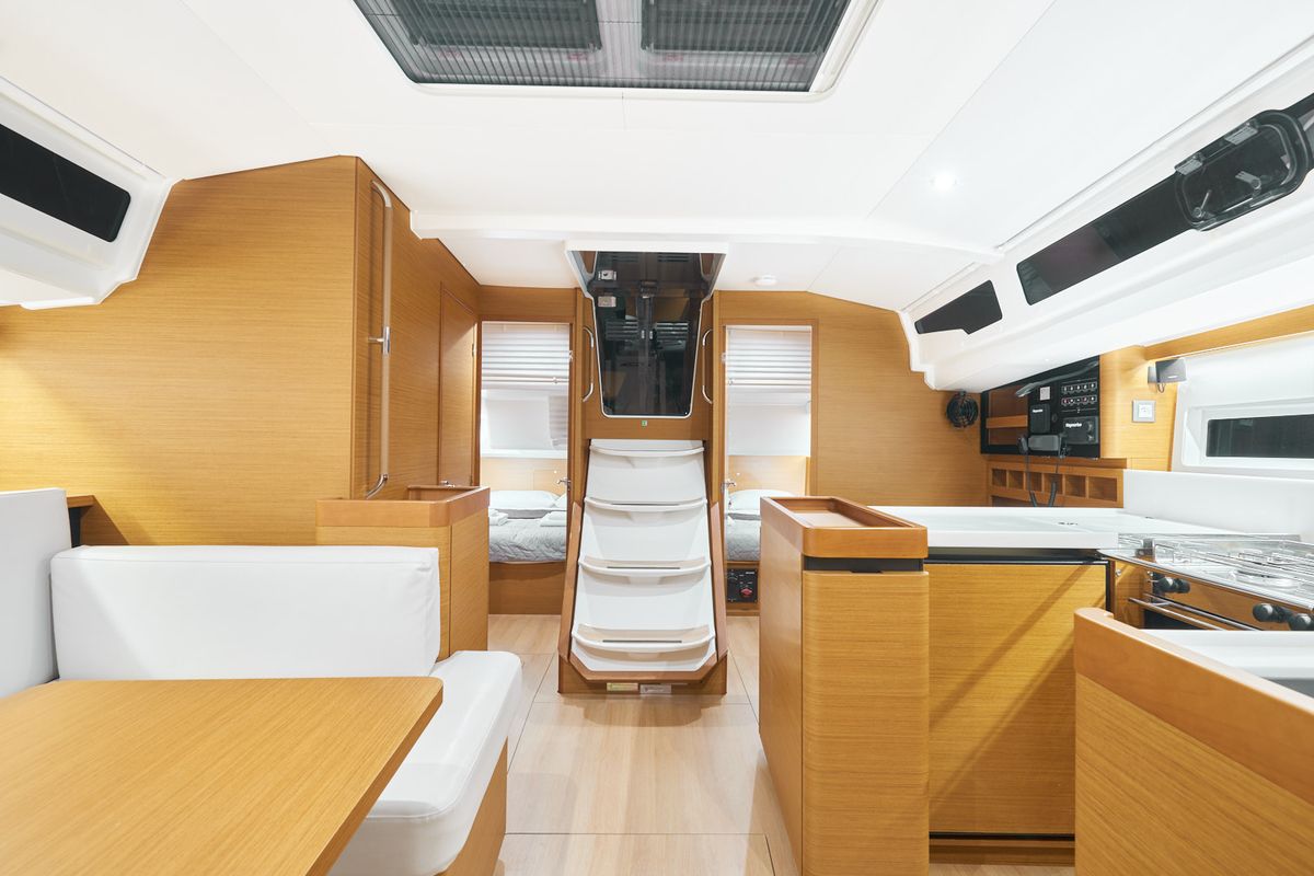 Salon of Nymeria, a Jeanneau Sun Odyssey 440 sailboat at Athens, Greece