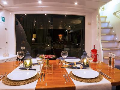 Salon of 24M Deluxe Maiora Motoryacht, a Maiora 24 yacht at Bodrum, Turkey
