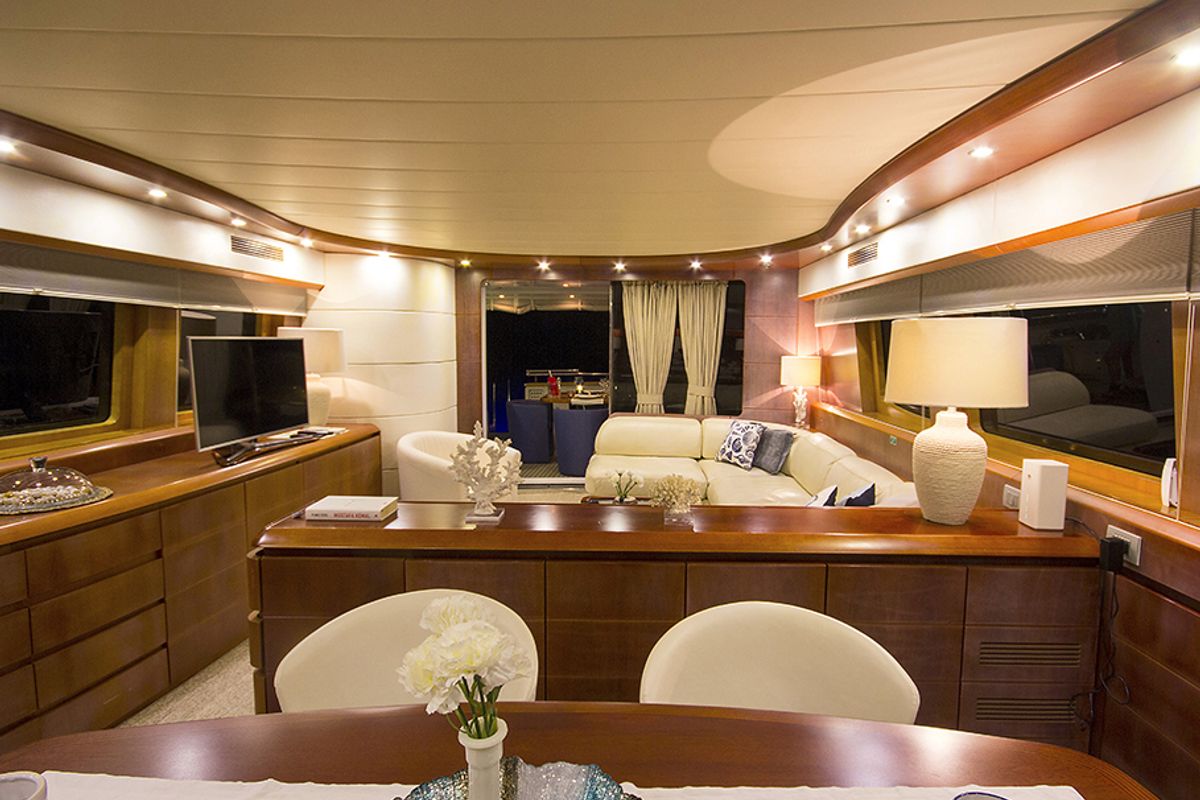 Salon of 24M Deluxe Maiora Motoryacht, a Maiora 24 yacht at Bodrum, Turkey