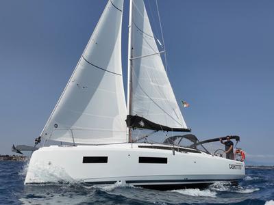 Exterior view of SSY-03, a Jeanneau Sun Odyssey 380 sailboat at Nettuno, Italy