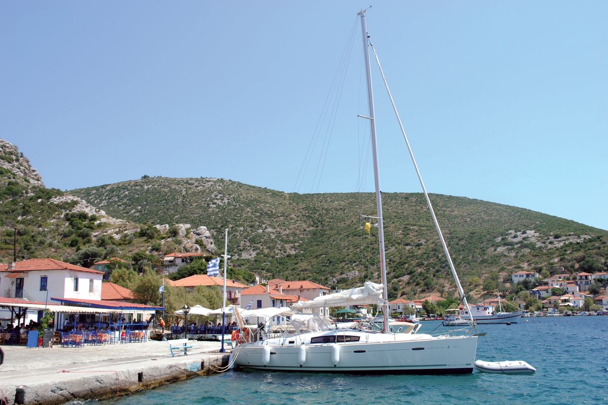 Exterior view of Thalassa, a Beneteau Oceanis 40 sailboat at Volos Municipality, Greece