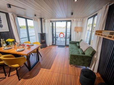 Salon of Emsel, a Woma D13 motorboat at Fürstenberg/Havel, Germany