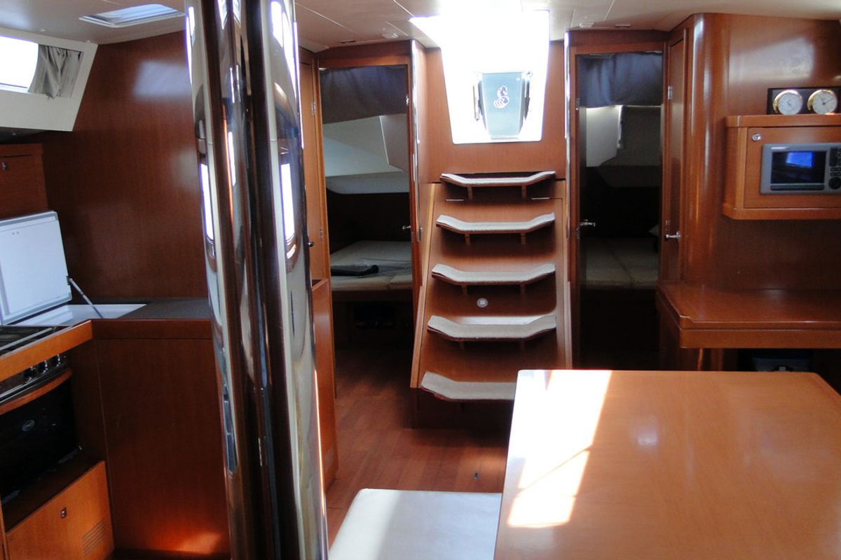 Salon of Orion XII, a Beneteau Oceanis 48 sailboat at Volos Municipality, Greece