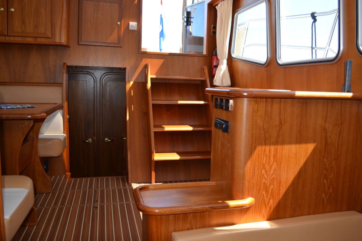 Salon of Drait 88, a De Drait Advantage 38 motorboat at Drachten, Netherlands