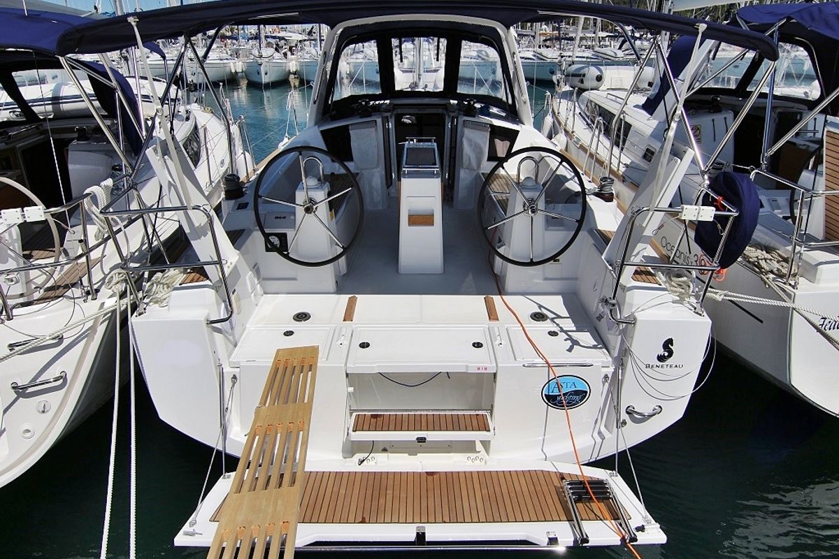 Deck of Ariela, a Beneteau Oceanis 38.1 sailboat at Općina Sukošan, Croatia