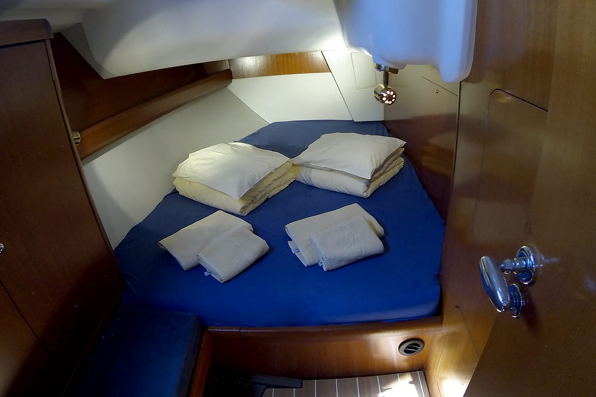 Cabin on Kety, a Cantiere Del Pardo (Grand Soleil) Grand Soleil 50 sailboat at Grad Šibenik, Croatia