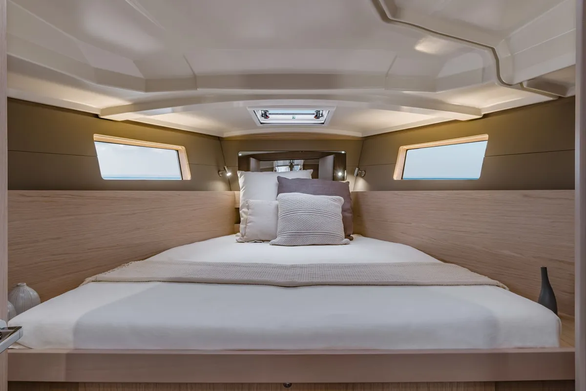 Cabin on Targa, a Beneteau Oceanis 41.1 sailboat at Roses, Spain