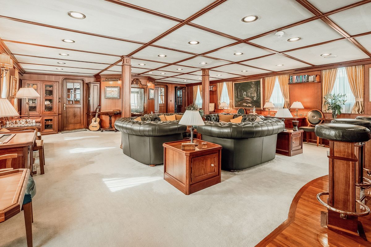 Salon of Seagull II, a Gulet Motoryacht yacht at Split, Croatia