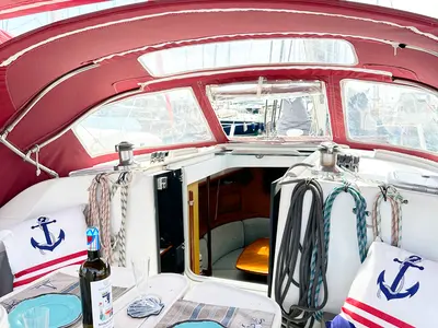 Deck of ARGO, a Beneteau Oceanis 393 sailboat at Marina Delta Kallithea, Greece