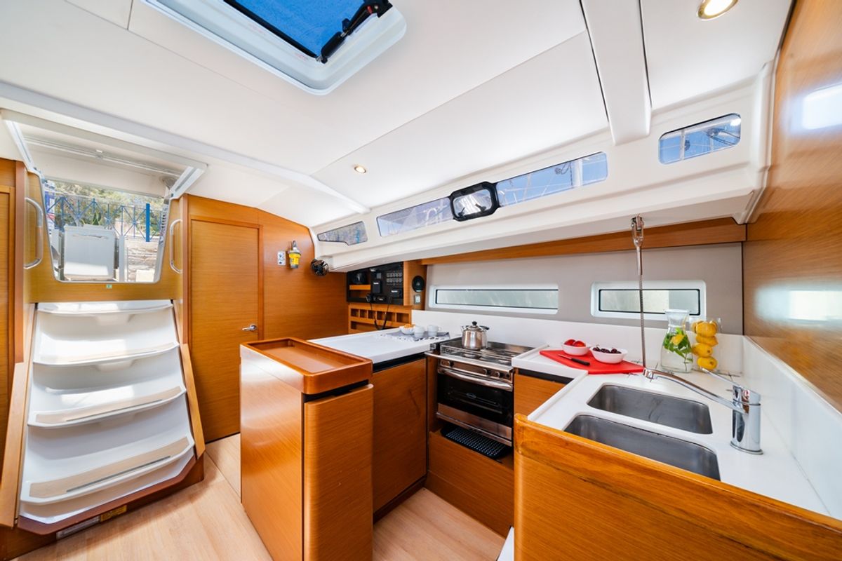 Galley of Amorgos, a Jeanneau Sun Odyssey 440 sailboat at Lavreotiki Municipal Unit, Greece